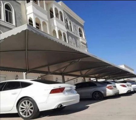 مظلات مواقف سيارات الرياض ظل وأمان لسيارتك طوال العام